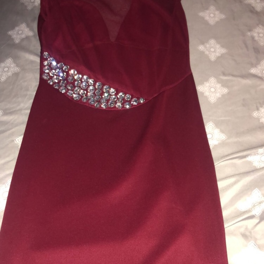 Party dresses - Picture 2 of 2